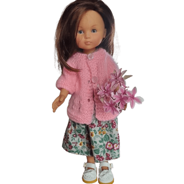 Gilet de poupée tricoté en laine rose
